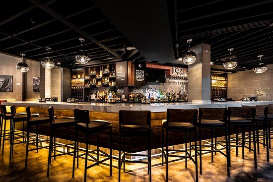 our-bar-offers-hand-crafted